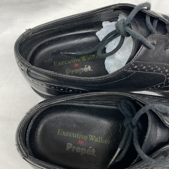Executive walker by propet leather loafers men sz 9.5m main image 5